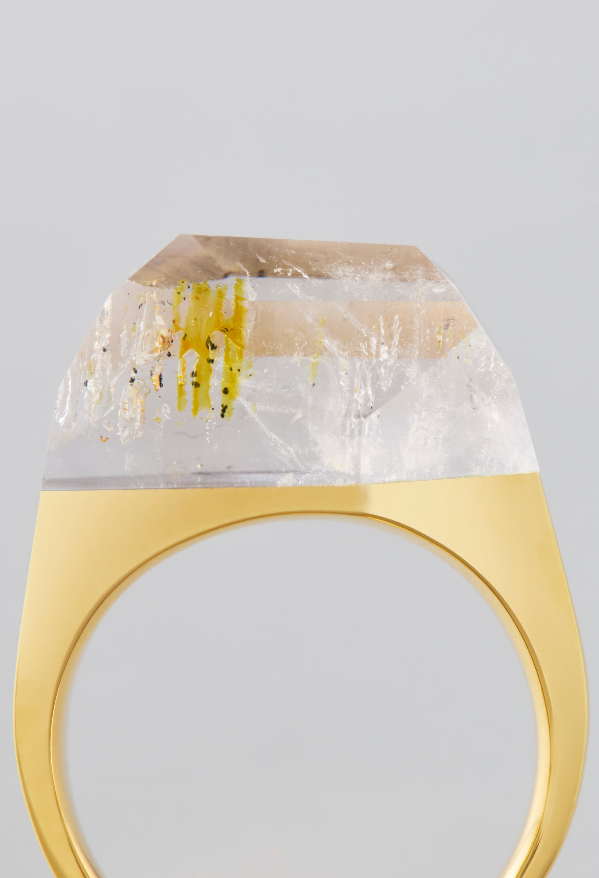 【美品】bororo gem ring アイオライト18KYG 10号 アム- ファッション 【美品】bororo gem ring アイオライト18KYG