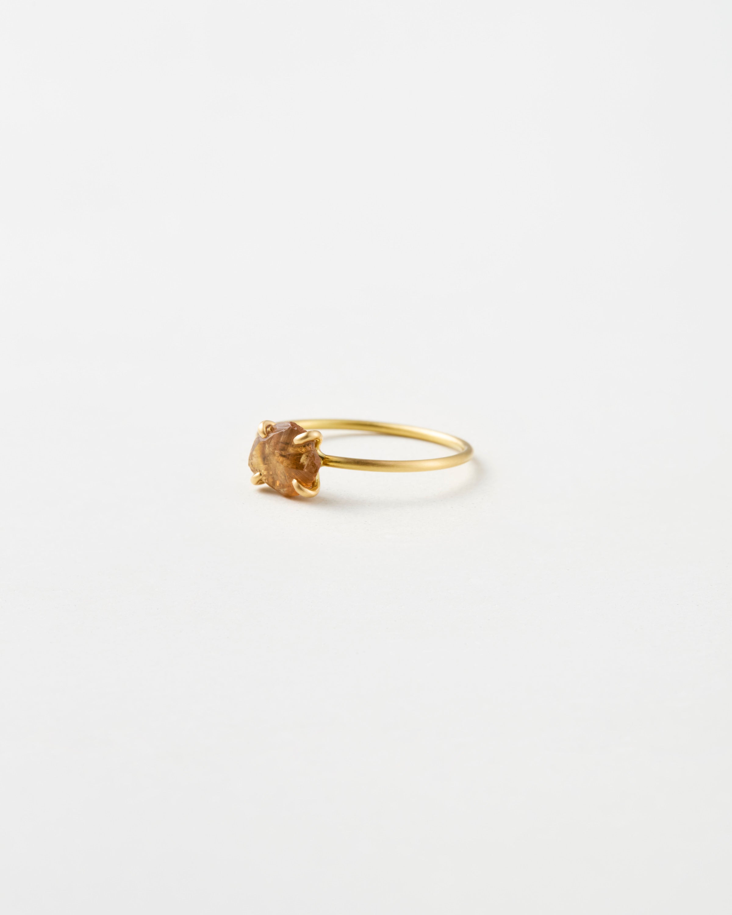 Zircon Ring – bororo