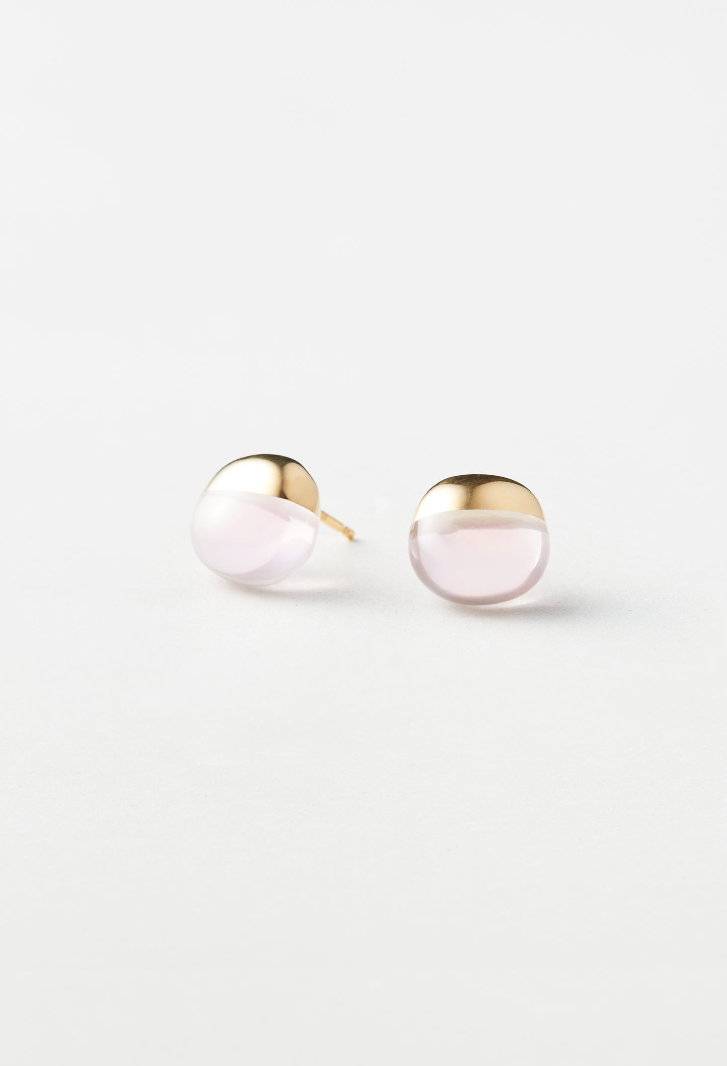 Rose Quartz Rock Pierced Earrings /Horizontal Round(Pair)