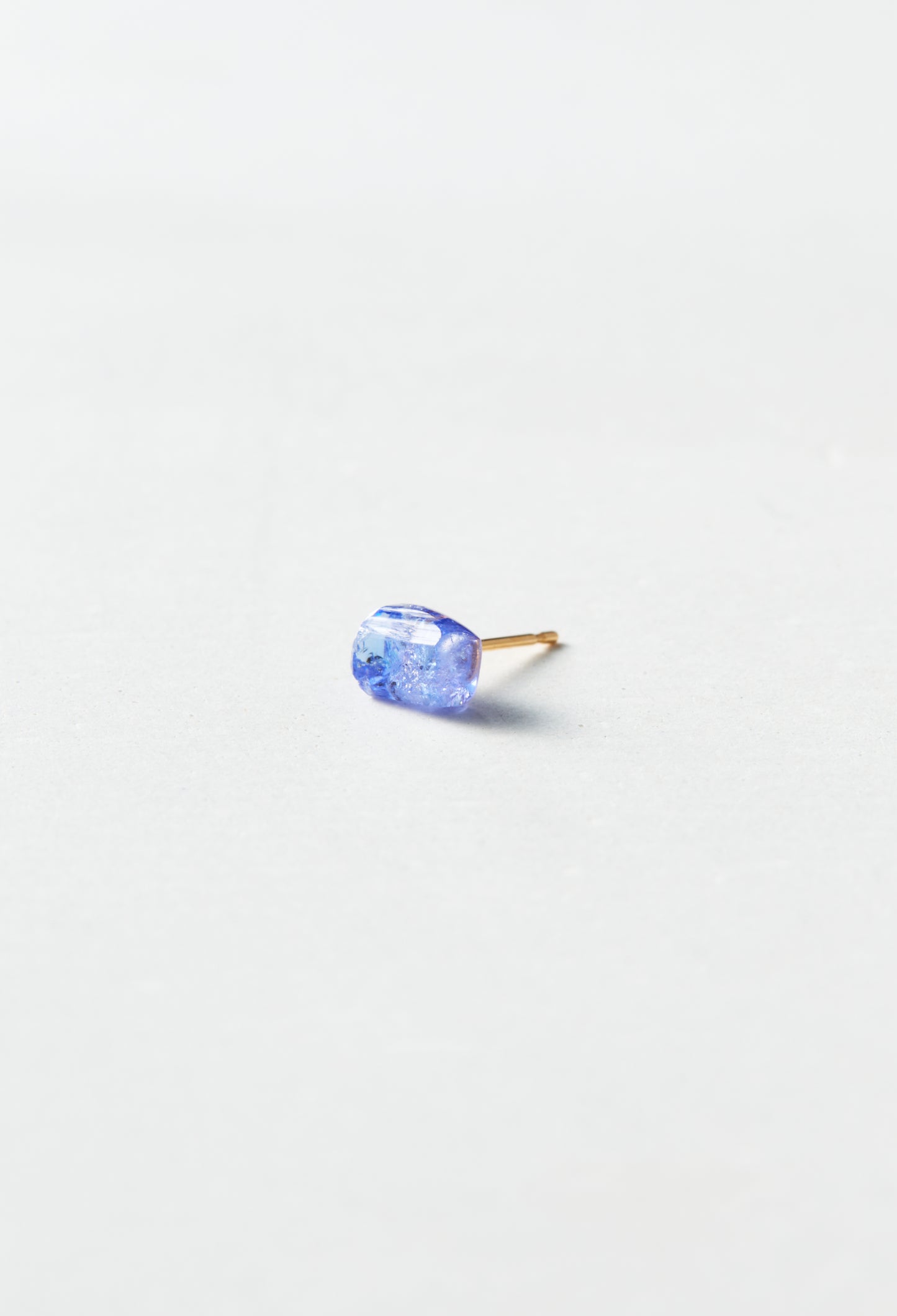 Tanzanite Pierced Earring
