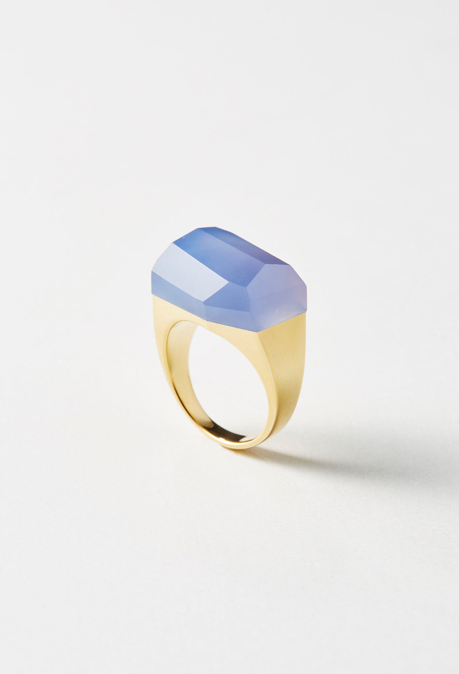 Blue Chalcedony Rock Ring / Crystal – bororo