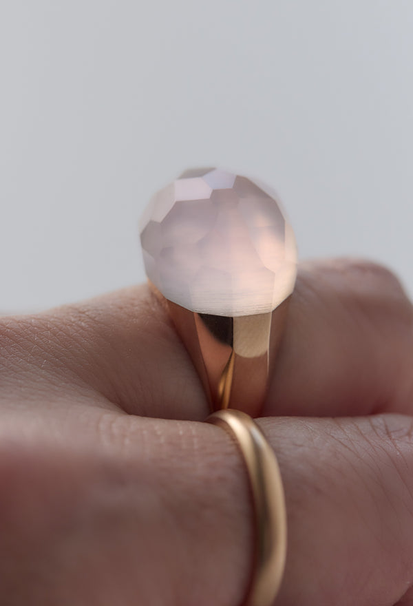 Rose Quartz Rock Ring / Faceted Round / Pink