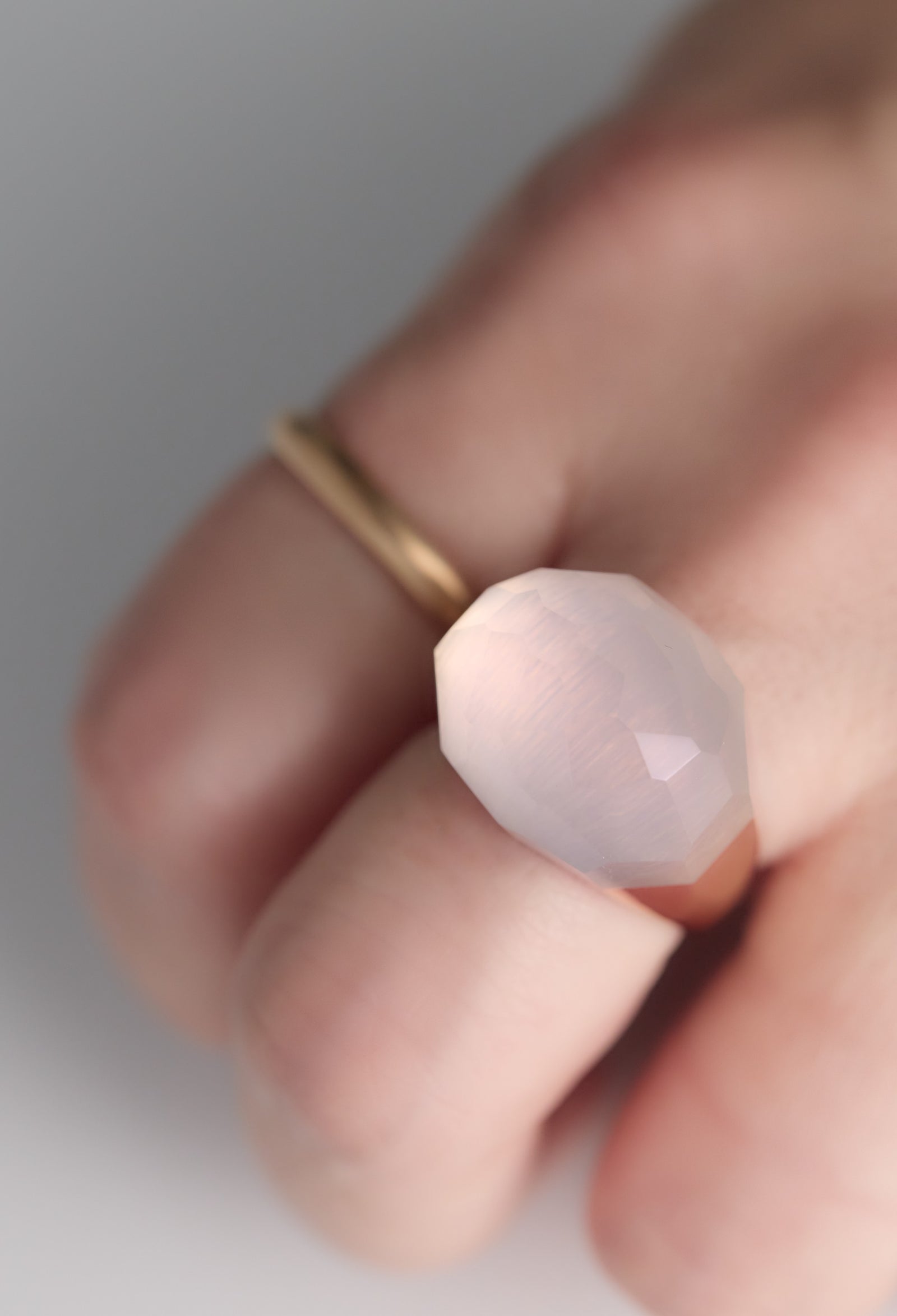 ドレス・ア・ドレス/K18リング/ローズクウォーツ NOA0064_grayish purple【カラードレス オーダーメイド】 – 結婚