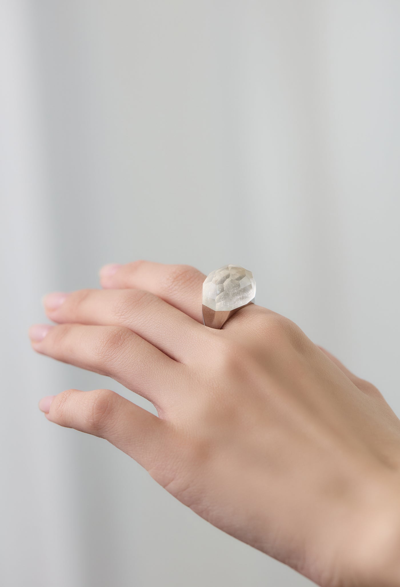 ▼激透明度❋14㌢1.4㎏✦純天然ヒマラヤ本水晶最高品質✤龍神✶宝珠手彫 ▽激透明度❋14㌢1.4㎏✦純天然ヒマラヤ本水晶最高品質✤龍神✶宝珠手彫