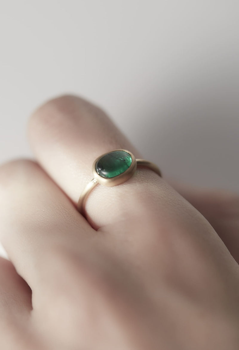 【一点もの】Emerald Cabochon Ring
