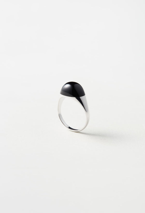 Onyx Mini Rock Ring / Round / Silver