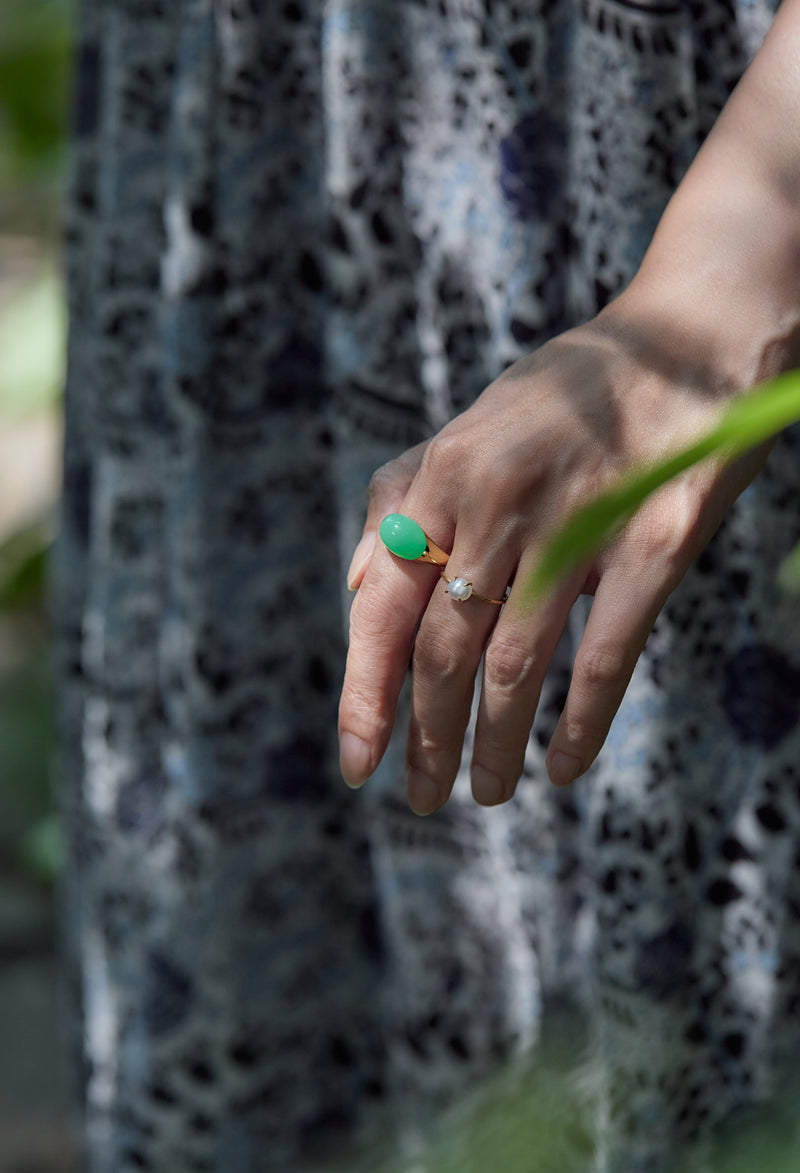 Chrysoprase Mini Rock Ring / Round / Yellow