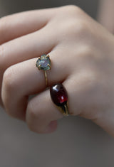 Garnet Mini Rock Ring / Round / Yellow