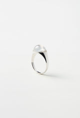 Milky Quartz Mini Rock Ring / Round / Silver