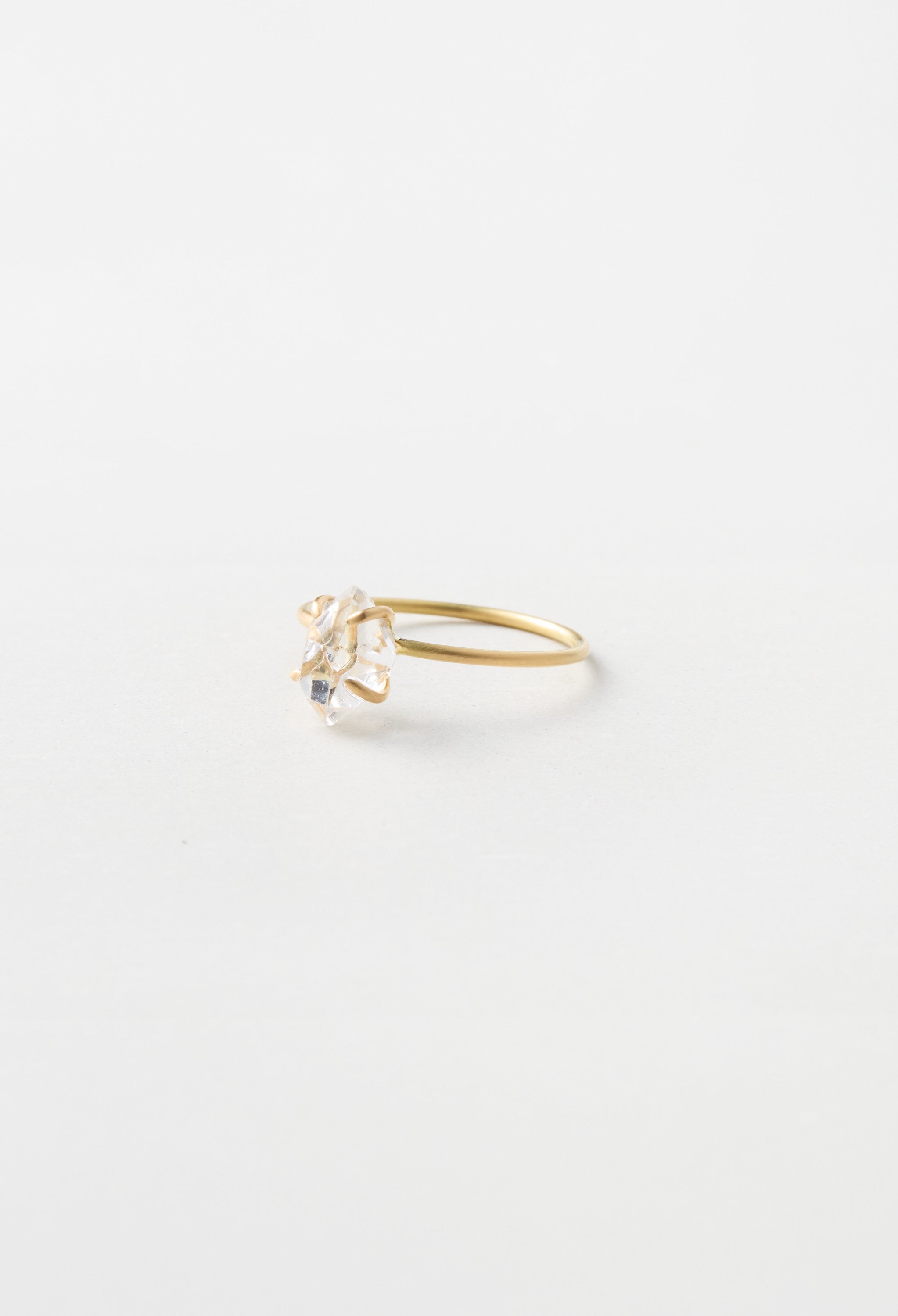 Diamond Quartz Ring – bororo