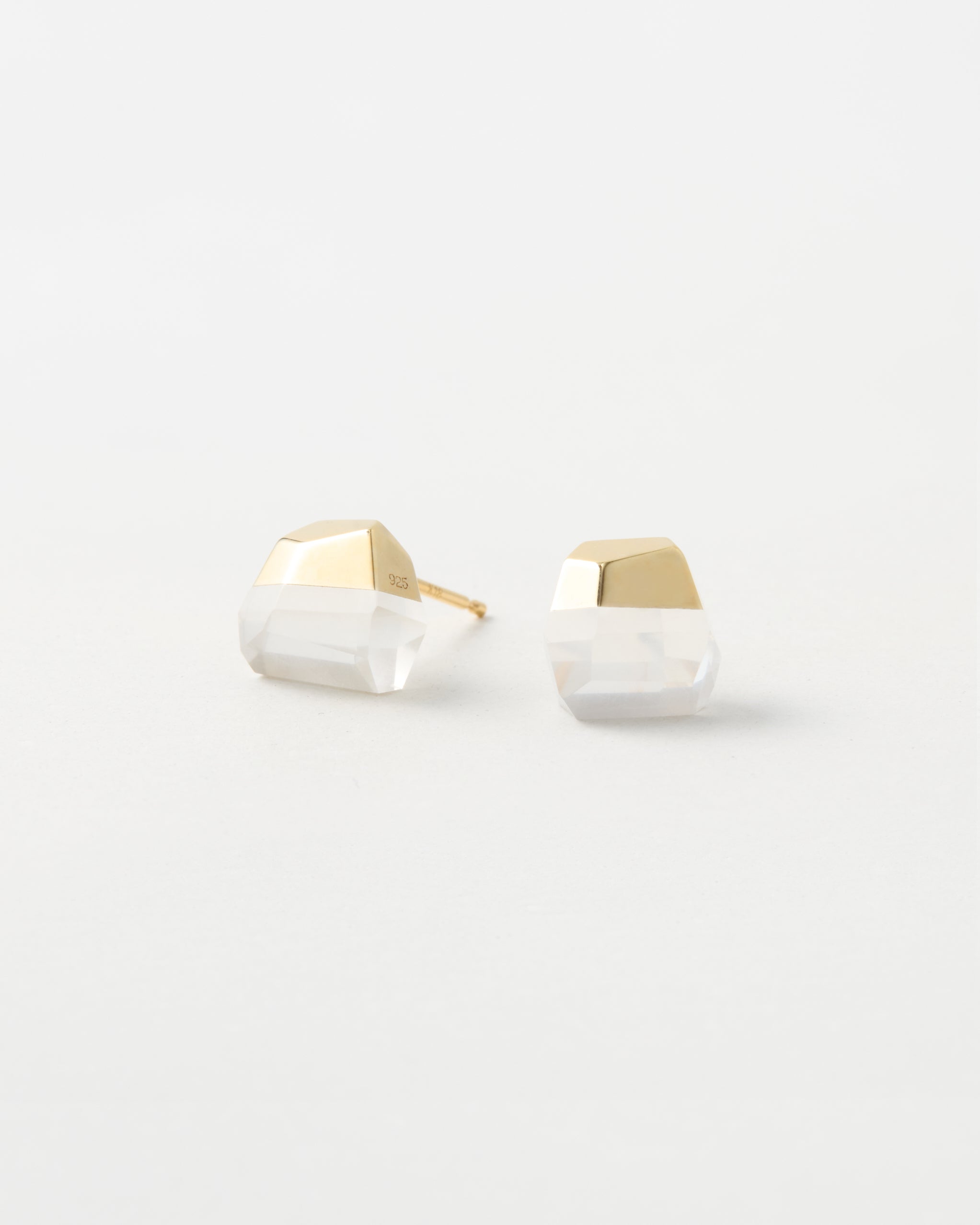 Milky Quartz Pierce