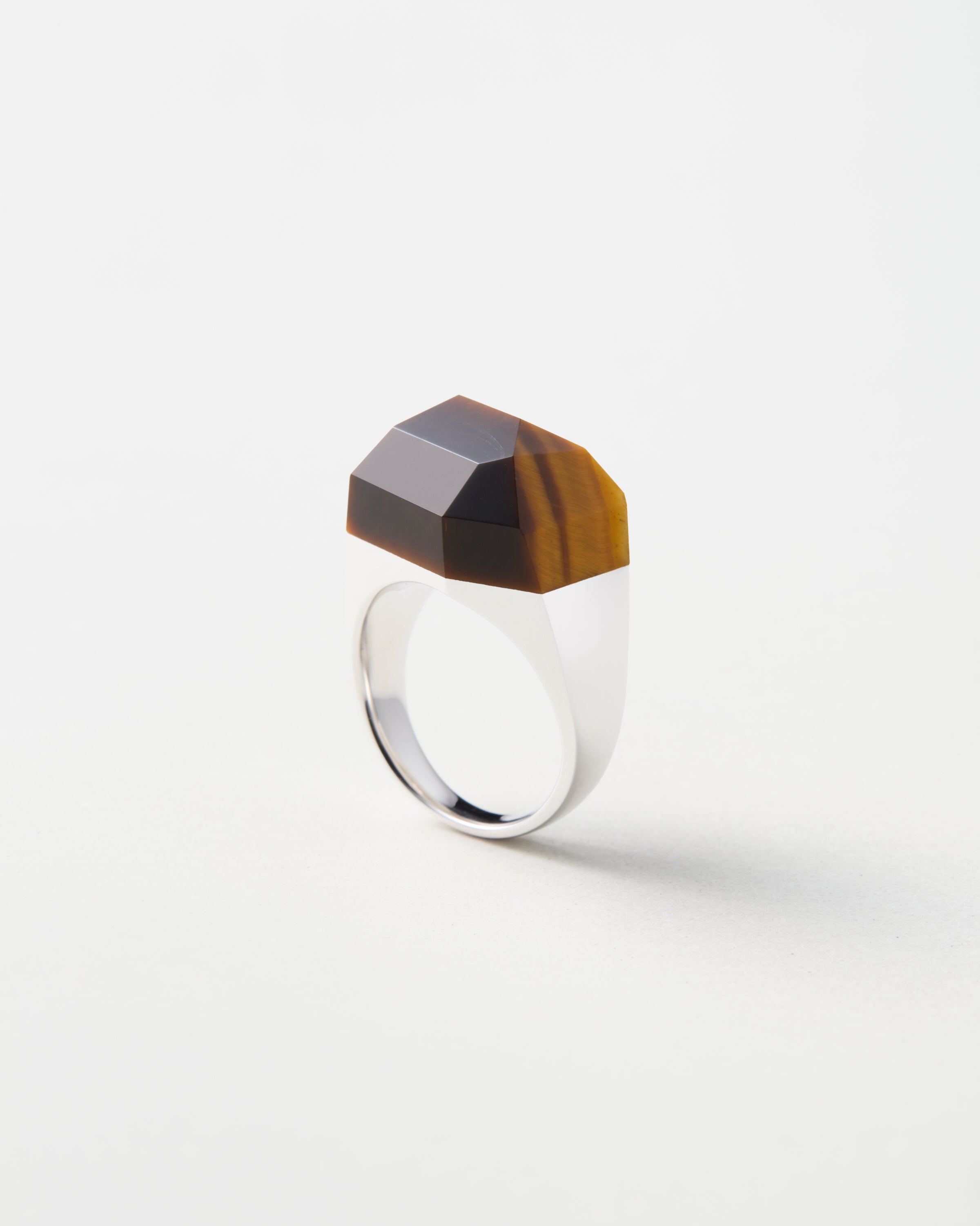 Tiger's Eye Rock Ring / Round / Yellow