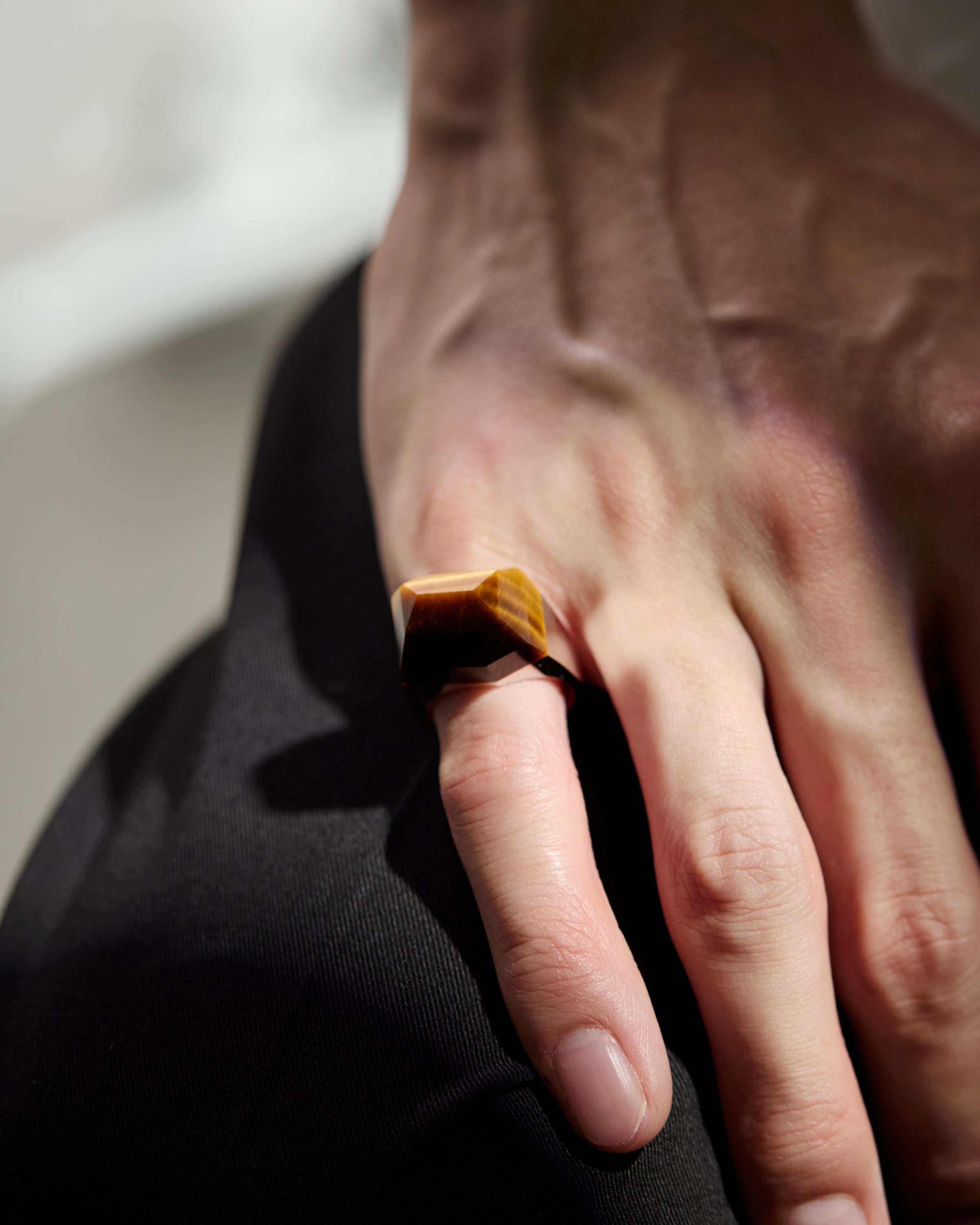 Tiger's Eye Rock Ring / Round / Yellow