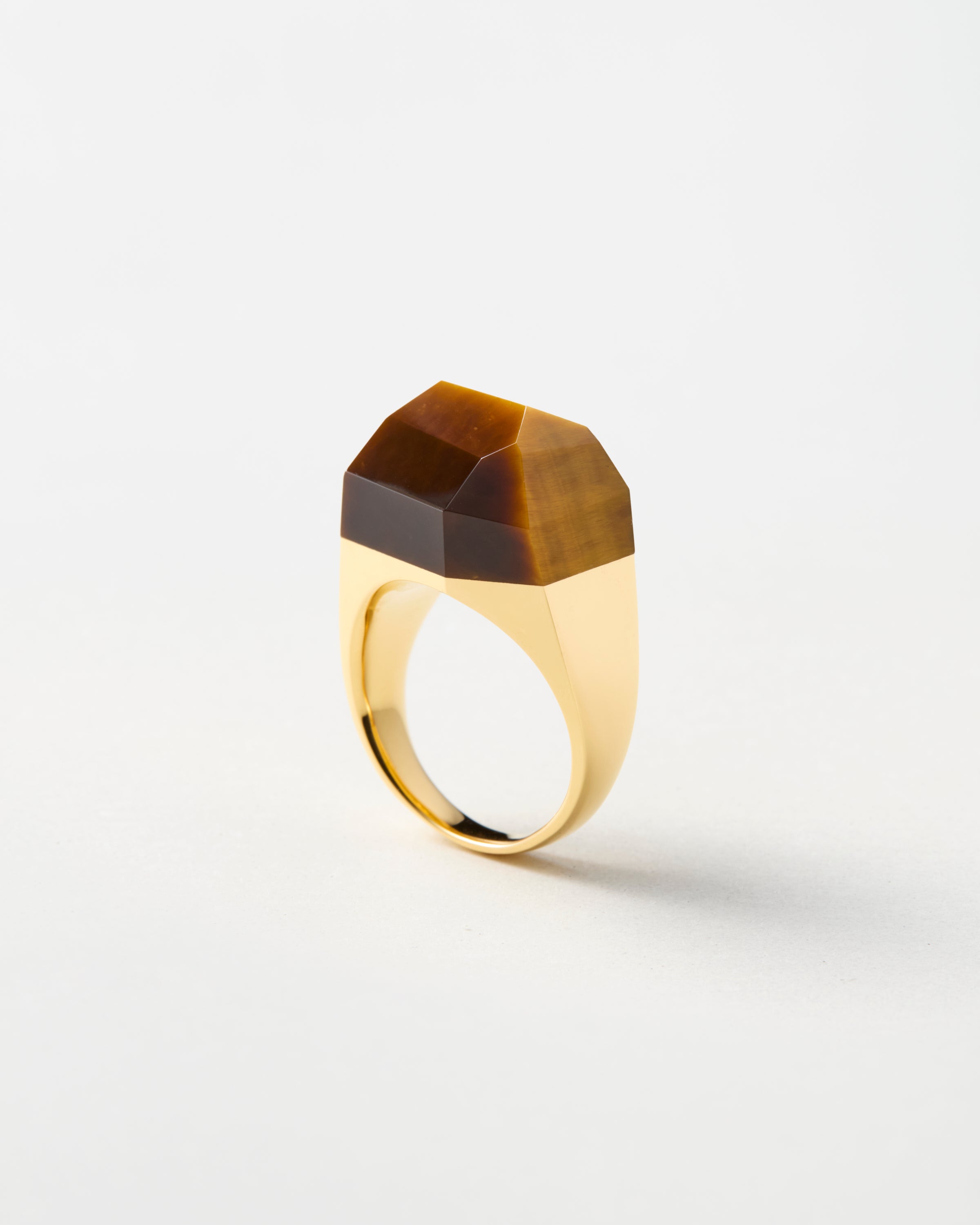 Tiger's Eye Rock Ring / Round / Yellow