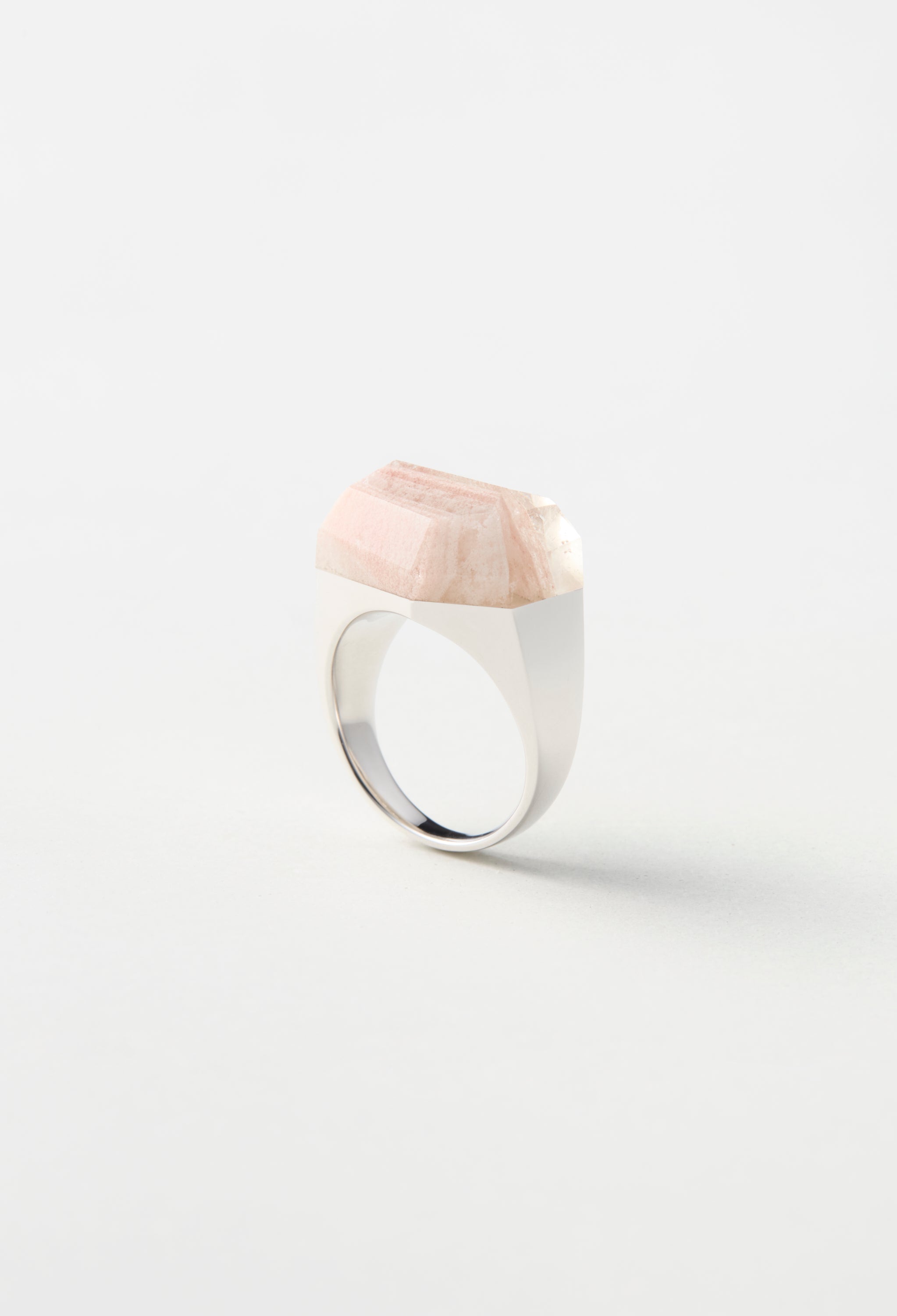 [One-of-a-kind] Black Banded Agate Rock Ring / Crystal / Silver