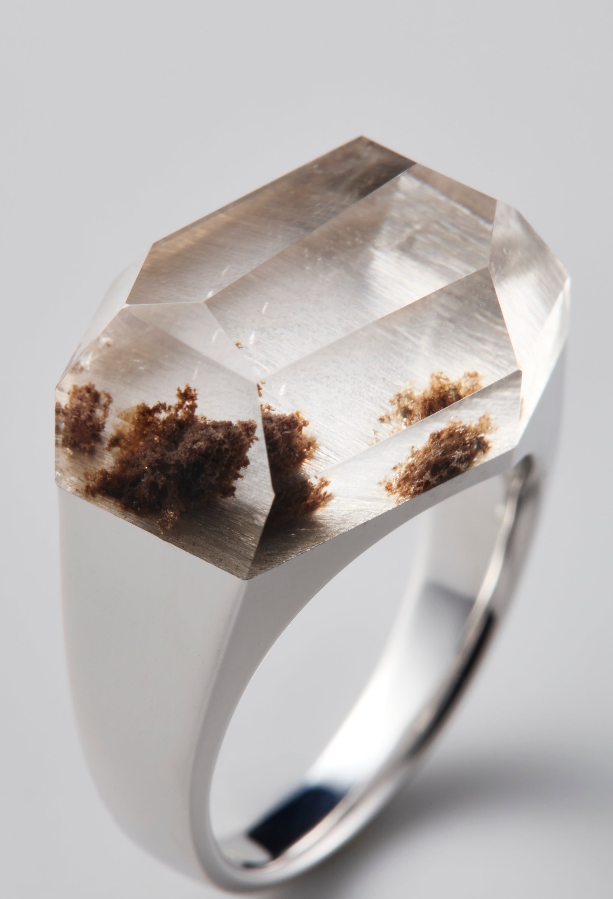 [One-of-a-kind] Black Banded Agate Rock Ring / Crystal / Silver
