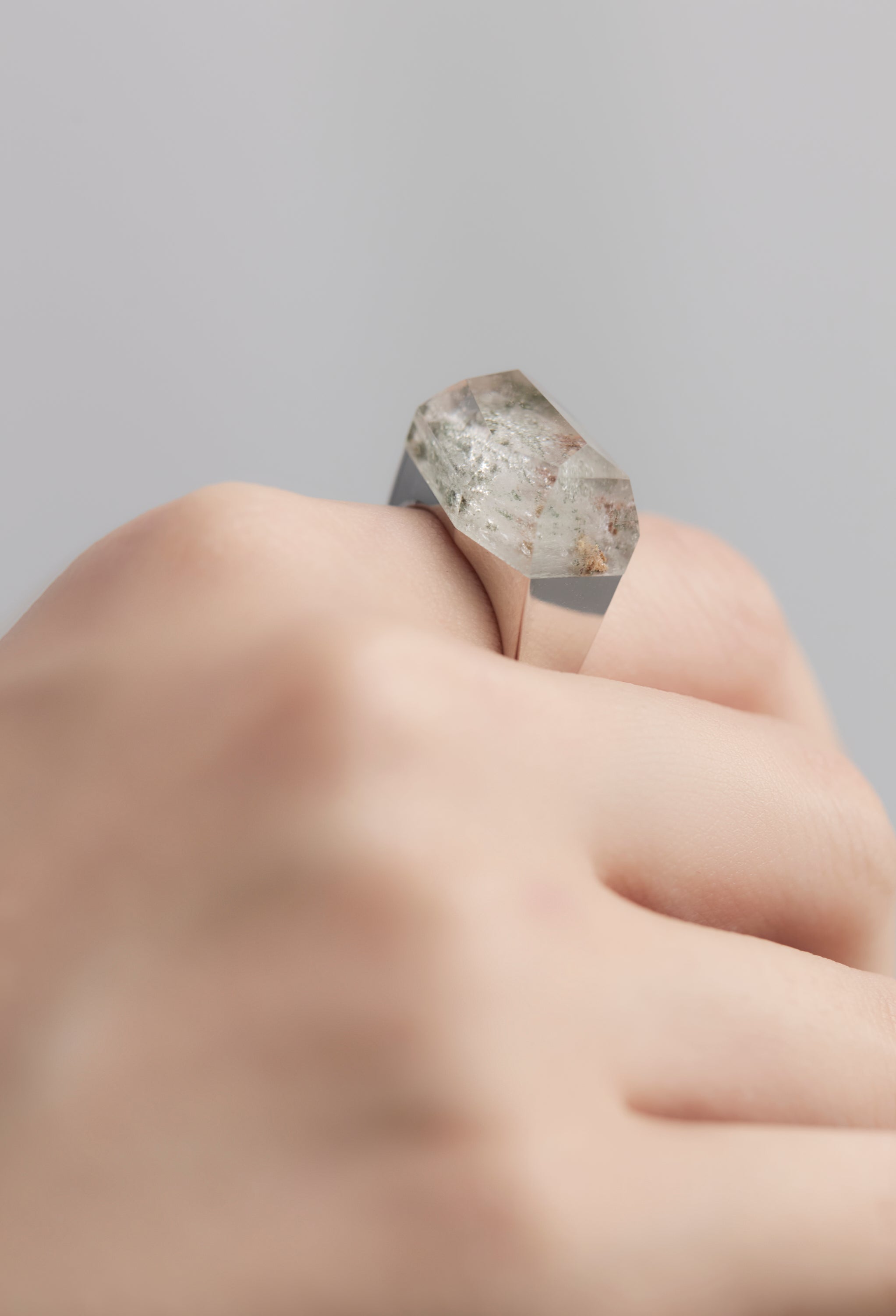 [One-of-a-kind] Black Banded Agate Rock Ring / Crystal / Silver