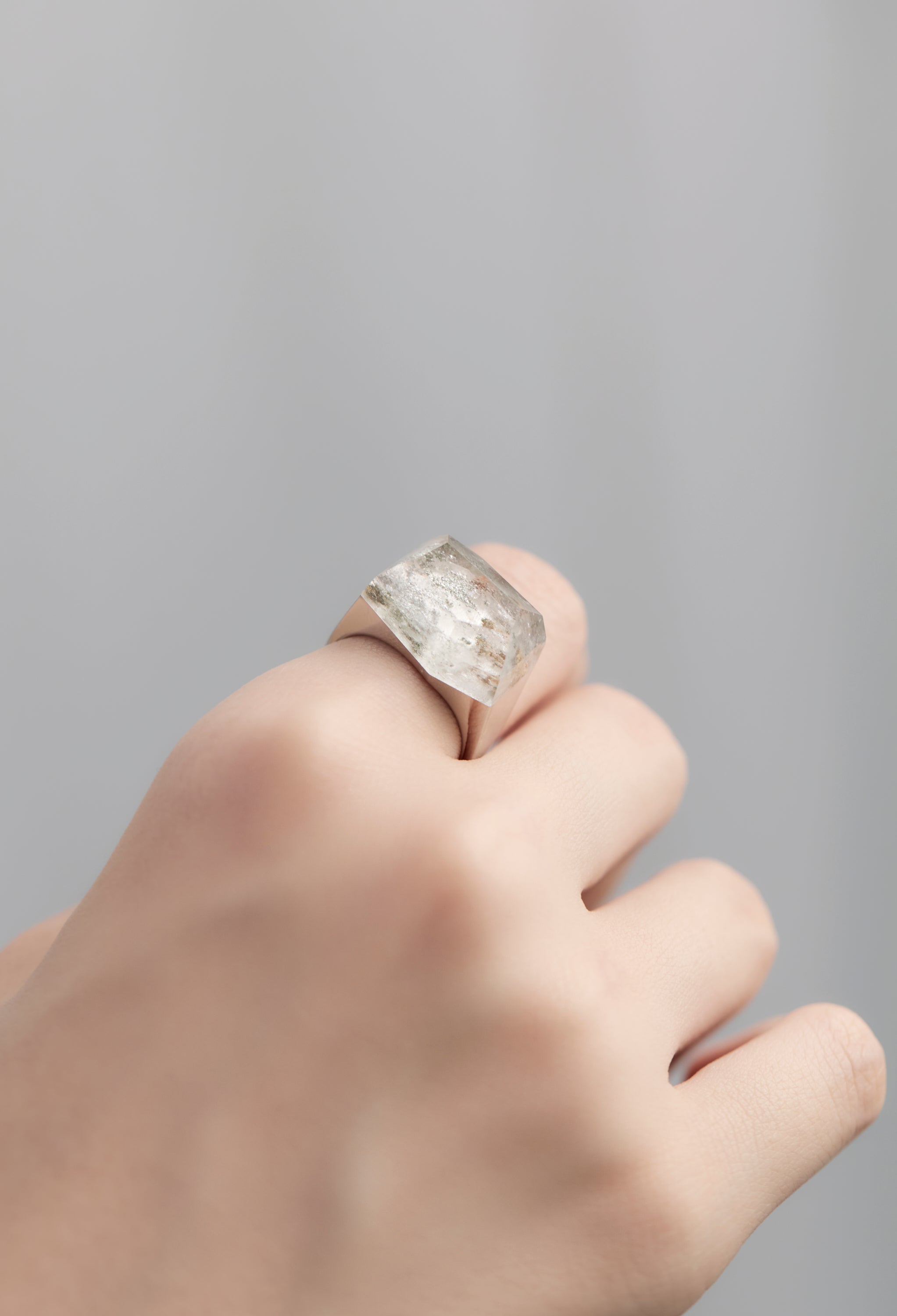 [One-of-a-kind] Black Banded Agate Rock Ring / Crystal / Silver