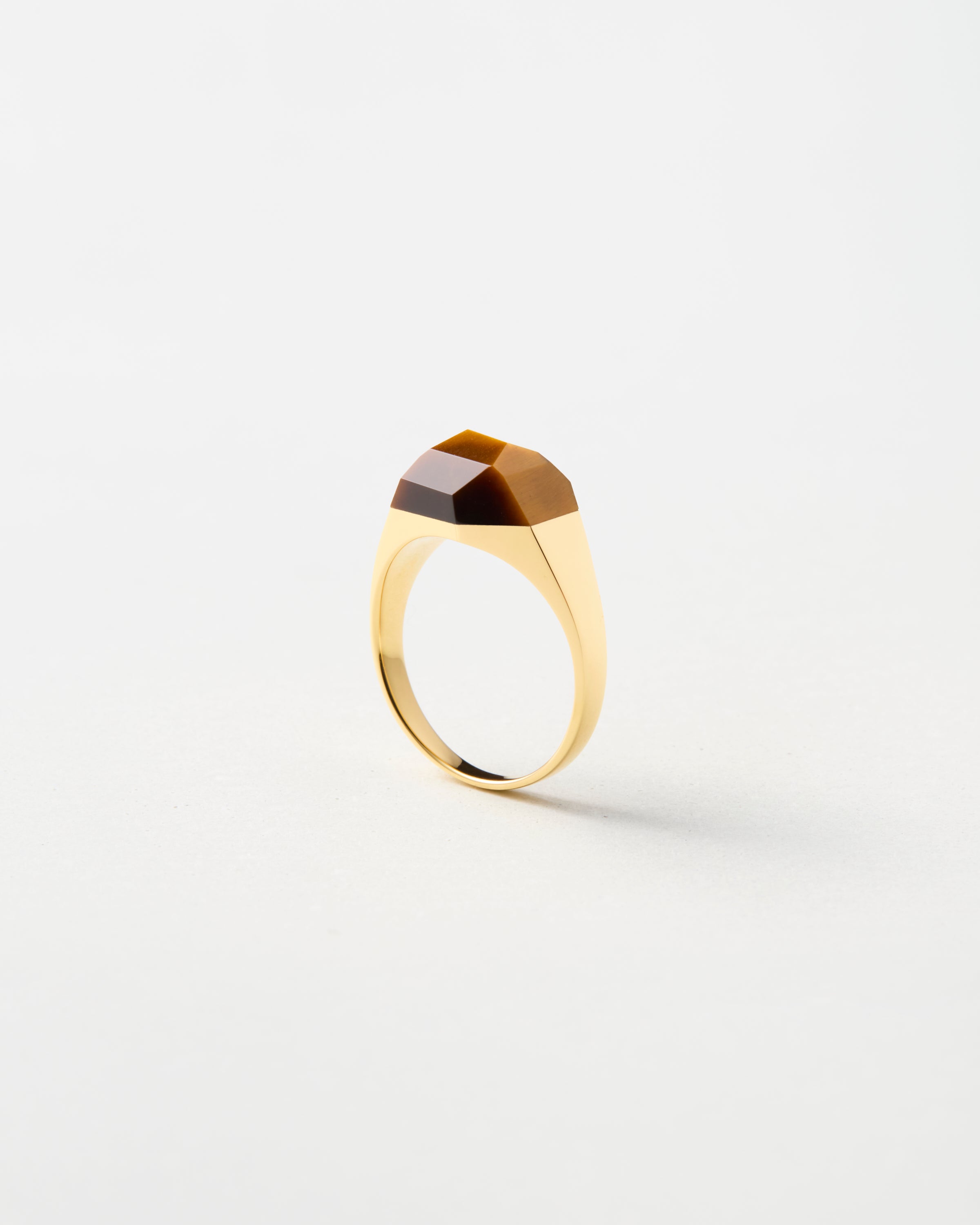 Tiger's Eye Rock Ring / Round / Yellow