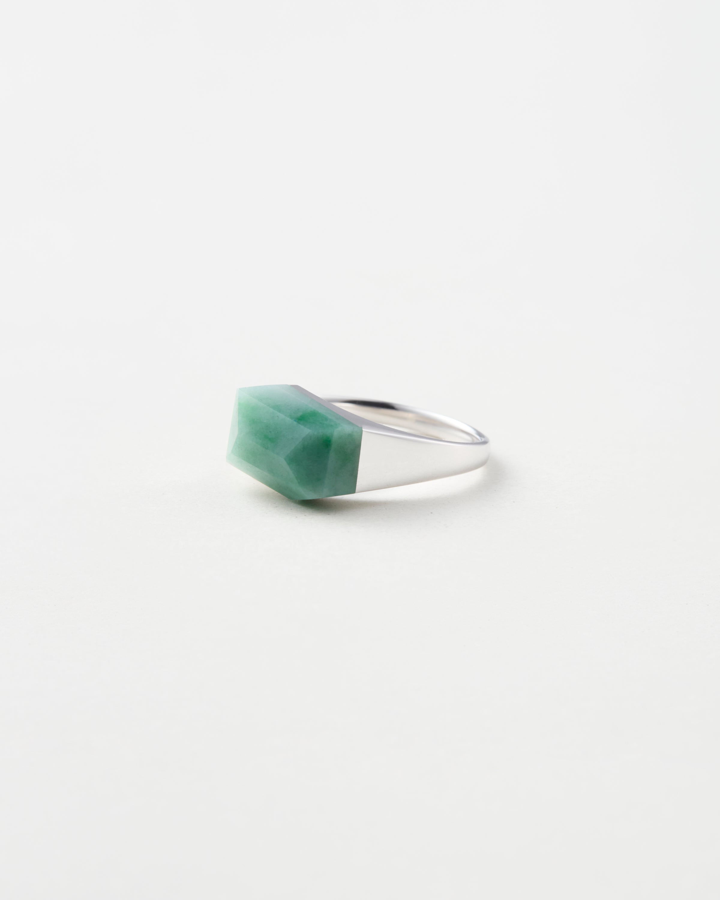 Green Jade Mini Rock Ring / Round / Yellow
