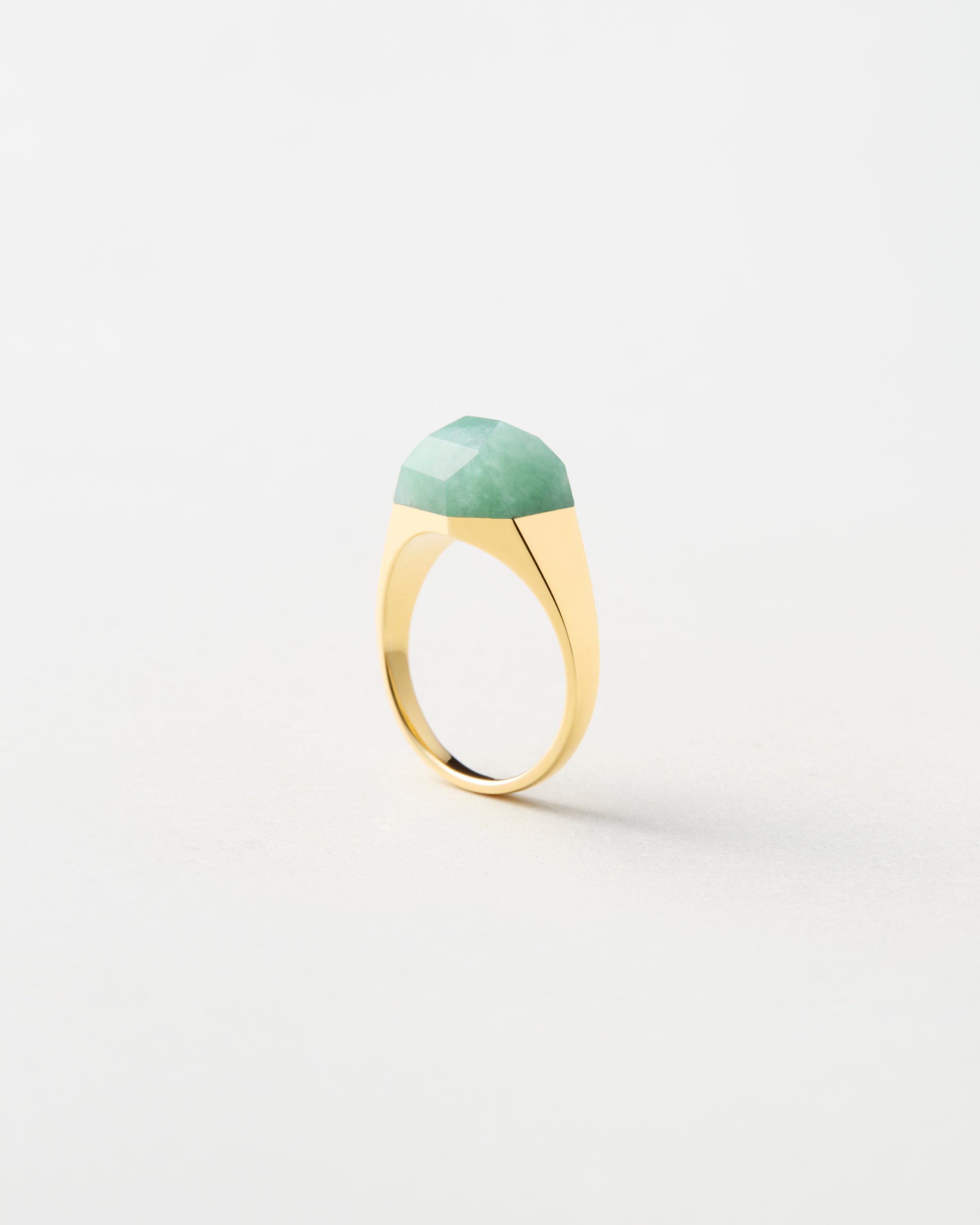 Green Jade Mini Rock Ring / Round / Yellow