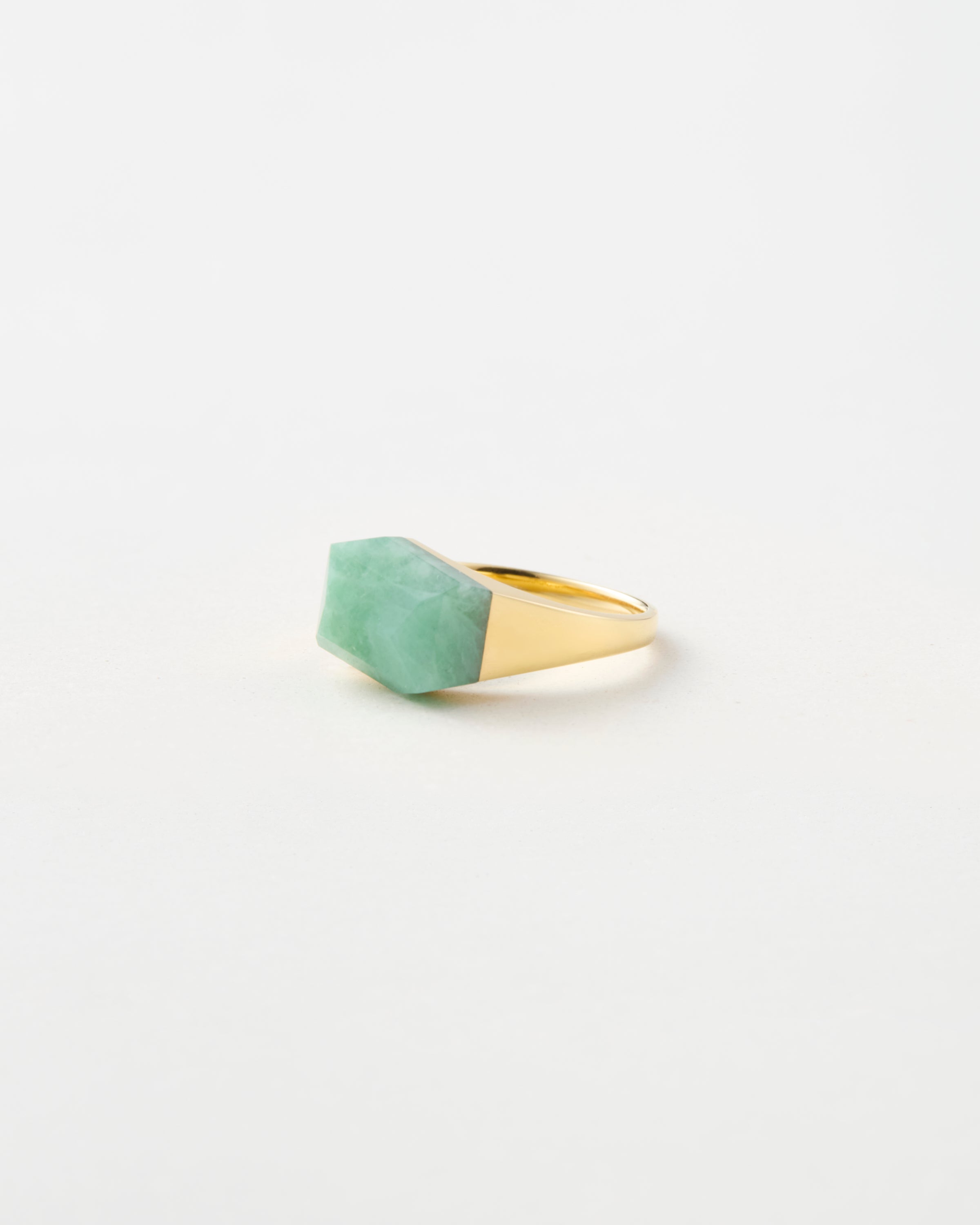 Green Jade Mini Rock Ring / Round / Yellow