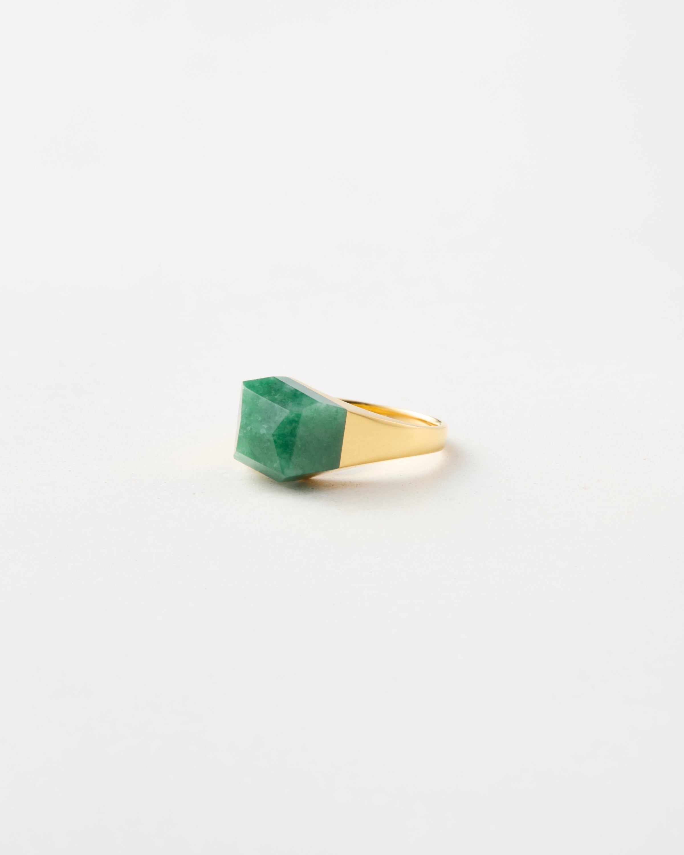 Green Jade Mini Rock Ring / Round / Yellow