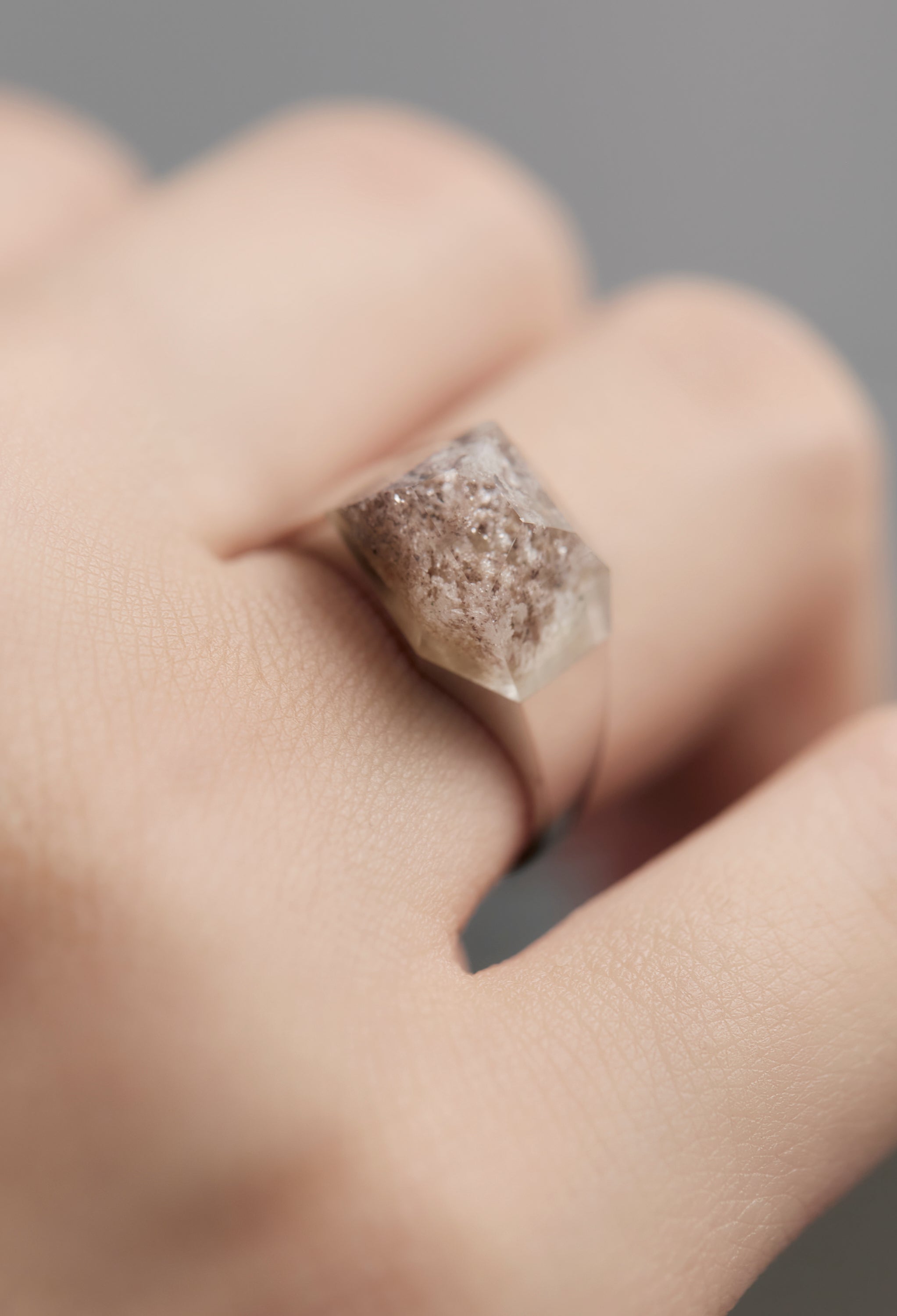 [One-of-a-kind] Garden Quartz Mini Rock Ring / Round / Silver