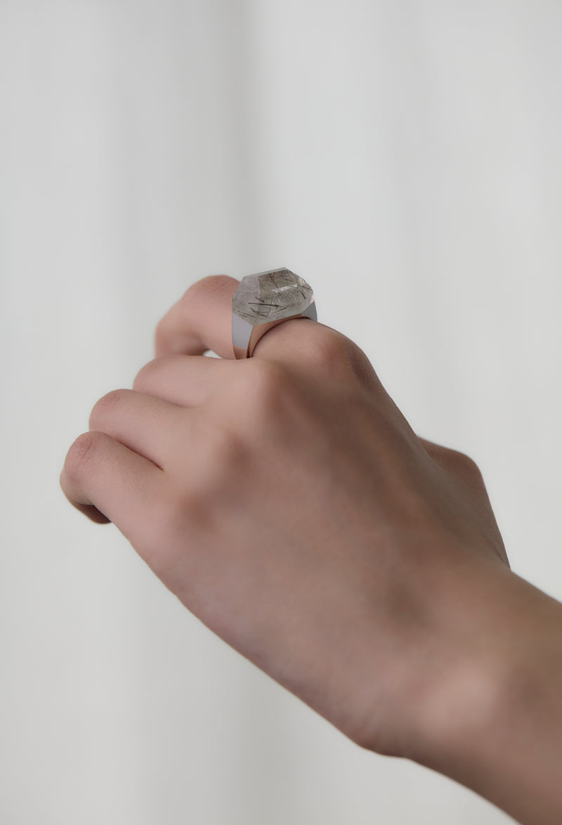 [一点もの] Actinolite in Quartz Rock Ring / Crystal / Silver