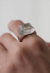 [一点もの] Actinolite in Quartz Rock Ring / Crystal / Silver