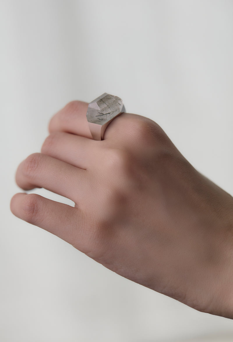 [一点もの] Actinolite in Quartz Rock Ring / Crystal / Silver