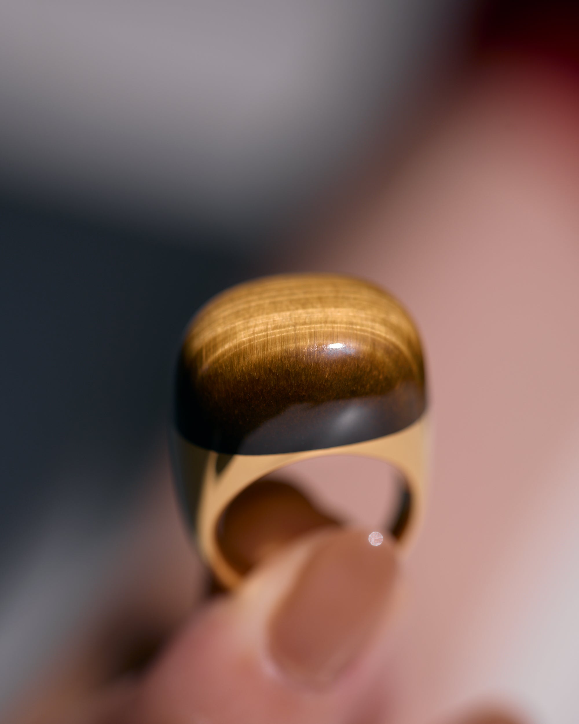 Tiger's Eye Rock Ring / Round / Yellow