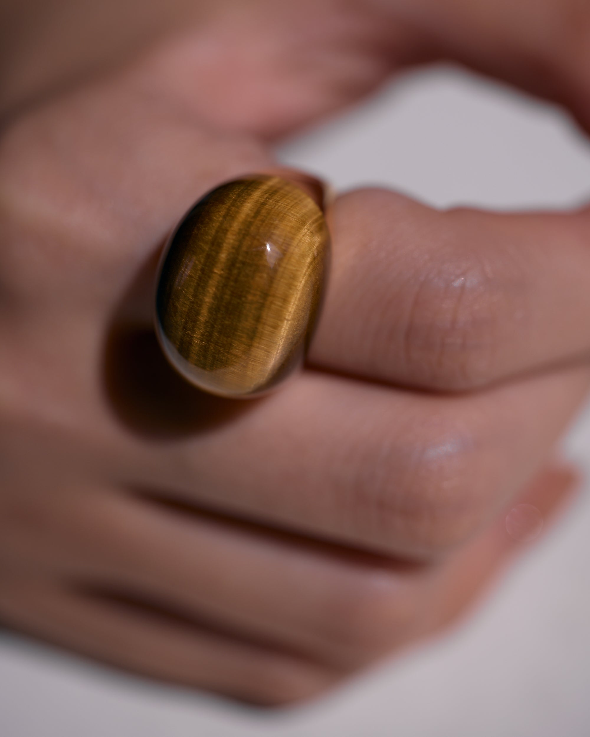 Tiger's Eye Rock Ring / Round / Yellow