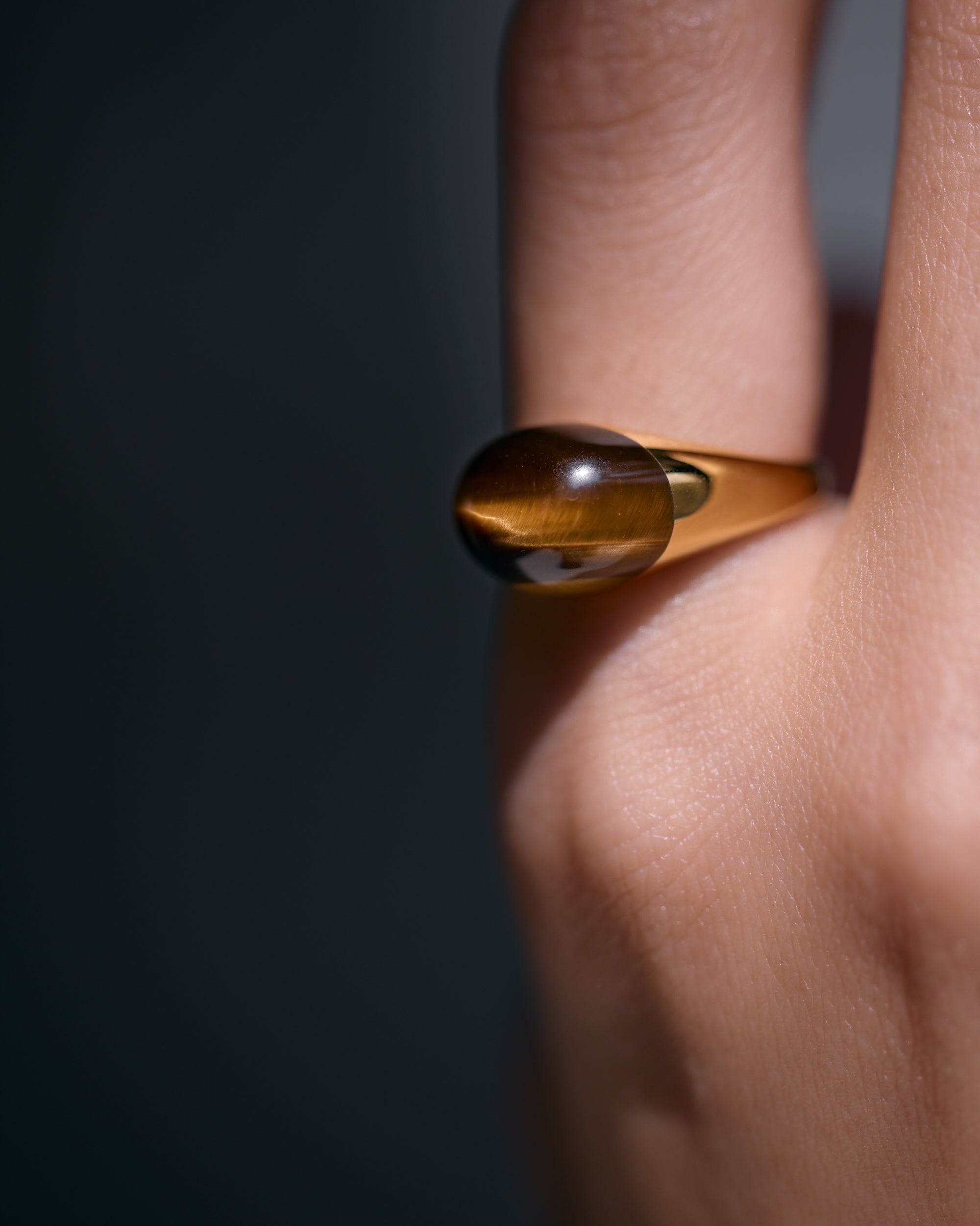 Tiger's Eye Mini Rock Ring / Round / Yellow