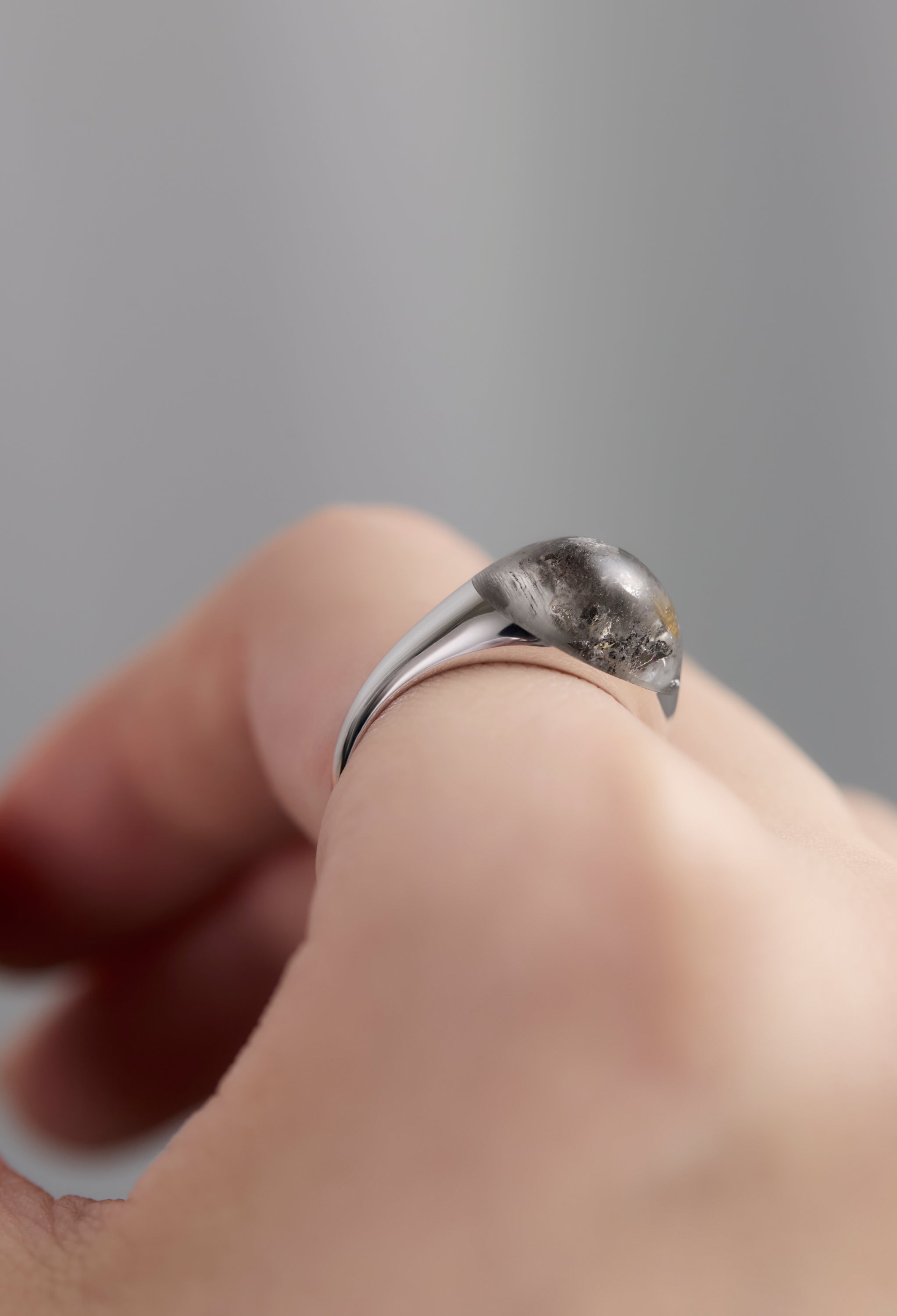 [One-of-a-kind] Garden Quartz Mini Rock Ring / Round / Silver