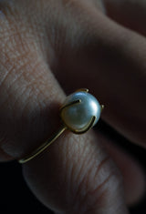 Akoya Pearl Gem Ring / Pinky