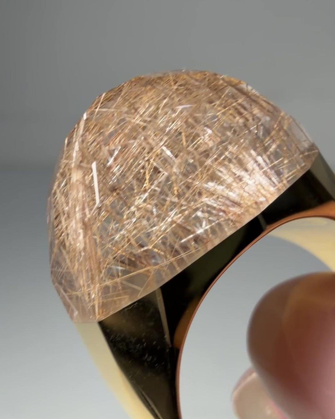 Milky Quartz Mini Rock Ring / Faceted Round / Yellow