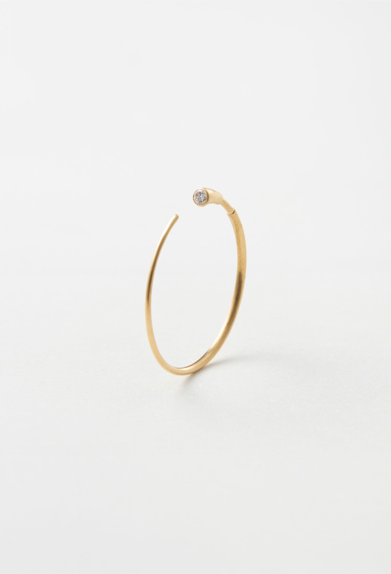 wedge hoop / L / K18YG / Diamond / Matte – bororo