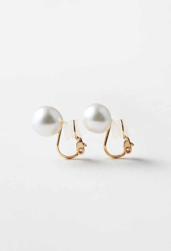 Akoya Pearl Earrings（Pair)