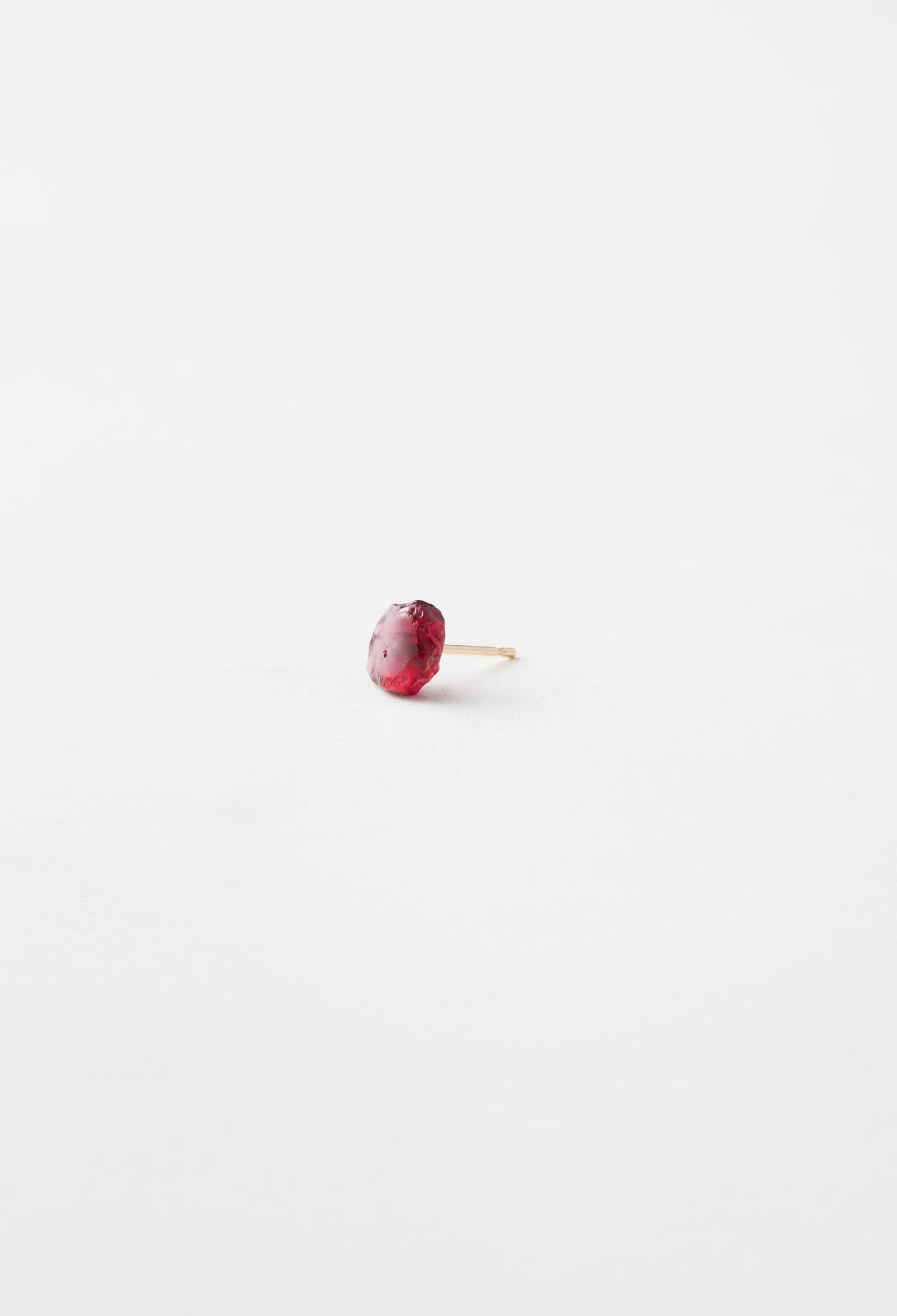 Pyrope Garnet Pierced Earring