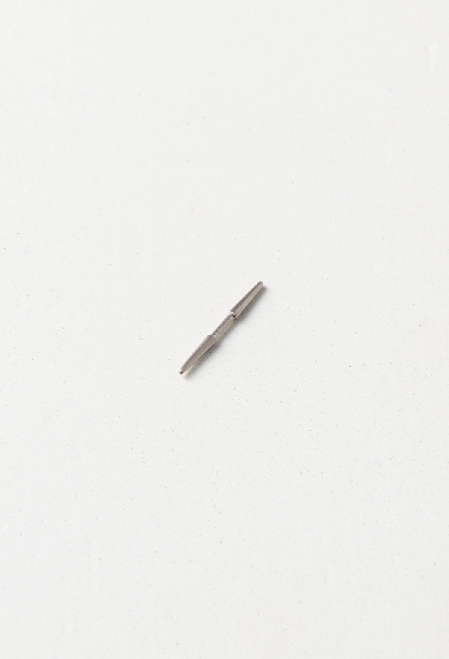 アクセサリー bororo Tiny Wild double sword L / K18WG tiny wild ほのかな野性を呼び覚ます – bororo